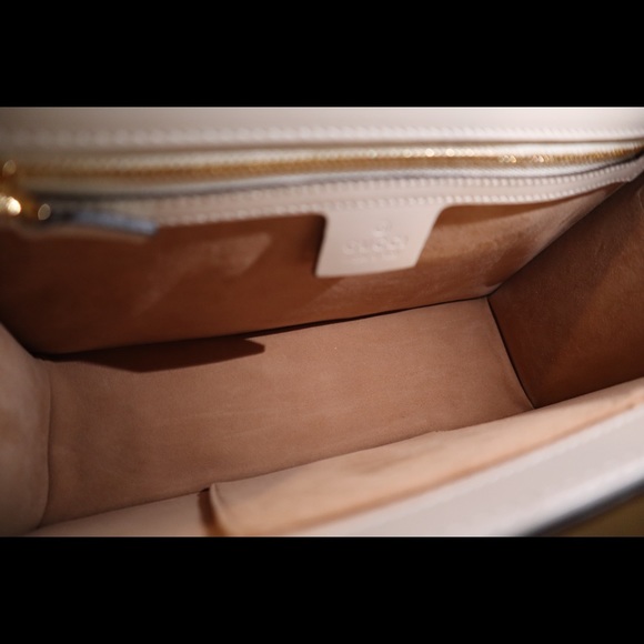 Gucci Sylvie White Small Shoulder Bag - Picture 10 of 16